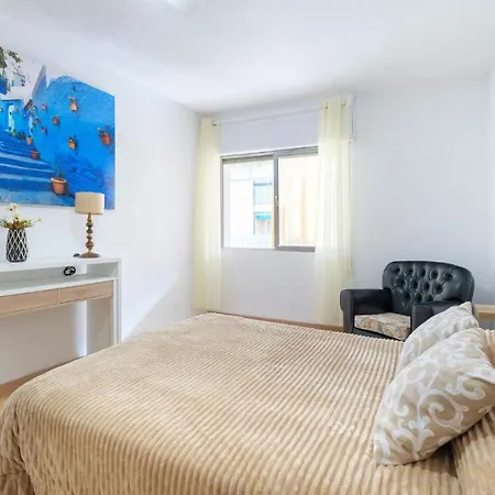 4 Bedroom In * El Campello