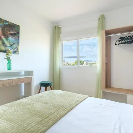 4 Bedroom In * El Campello